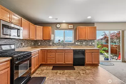 2107 119th Avenue SE, Lake Stevens, WA 98258 - Photo 15
