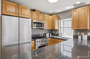 2511 Minor Ave E, Seattle, WA 98102 - Photo 17