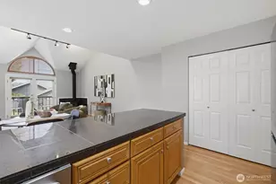 2511 Minor Ave E, Seattle, WA 98102 - Photo 15