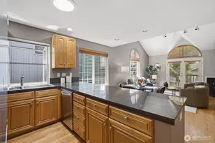 2511 Minor Ave E, Seattle, WA 98102 - Photo 13