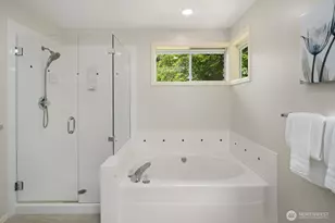 4020 262nd Pl SE, Sammamish, WA 98029 - Photo 25