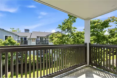 6700 NE 182nd St #C201, Kenmore, WA 98028 - Photo 17