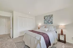 8762 Paisley Dr NE, Seattle, WA 98115 - Photo 29