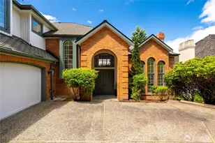 8762 Paisley Dr NE, Seattle, WA 98115 - Photo 37