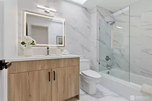 814 NE 185th St, Shoreline, WA 98155 - Photo 19