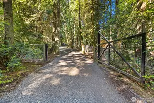 14677 Sivertson Rd NE, Bainbridge Island, WA 98110 - Photo 39