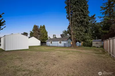 2105 D Street SE, Auburn, WA 98002 - Photo 27