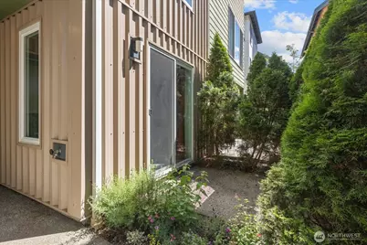 470 N 130th Street, Seattle, WA 98133 - Photo 19