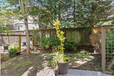 470 N 130th Street, Seattle, WA 98133 - Photo 21