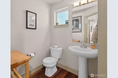 470 N 130th Street, Seattle, WA 98133 - Photo 11
