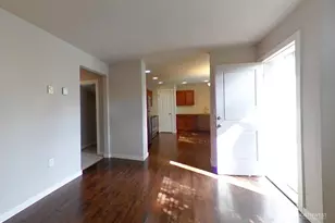 1713 17th St, Everett, WA 98201 - Photo 3