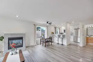 536 N 103rd, Seattle, WA 98133 - Photo 3
