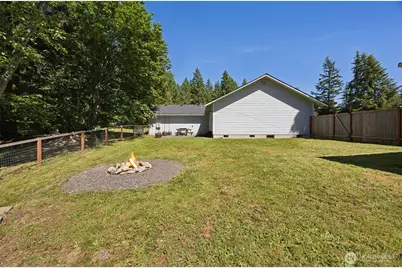 12301 401st Street E, Eatonville, WA 98328 - Photo 27
