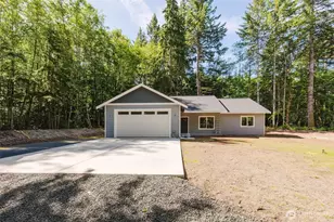 61 E Olyview Pl, Grapeview, WA 98546 - Photo 1
