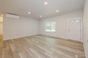 61 E Olyview Pl, Grapeview, WA 98546 - Photo 7