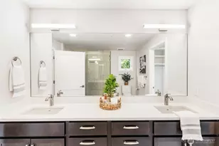 554 Paradise Ln, Edmonds, WA 98020 - Photo 25
