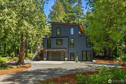 10399 NE Pine Way, Bainbridge Island, WA 98110 - Photo 1