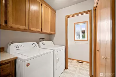 806 S Park Court, Lynden, WA 98264 - Photo 35