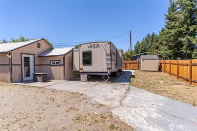 1522 Crescent St, Wenatchee, WA 98801 - Photo 3