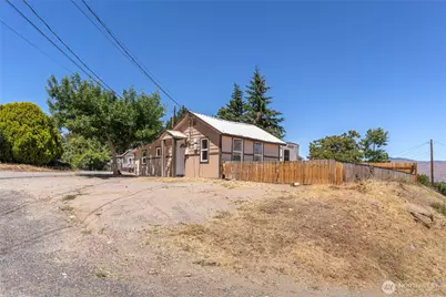1522 Crescent St, Wenatchee, WA 98801 - Photo 25