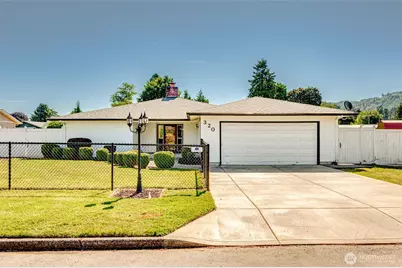 320 Fir Avenue, Woodland, WA 98674 - Photo 1