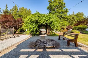 13790 Trumpeter Ln, Mount Vernon, WA 98273 - Photo 9