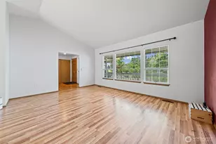 19117 SE 271st Ct, Covington, WA 98042 - Photo 9