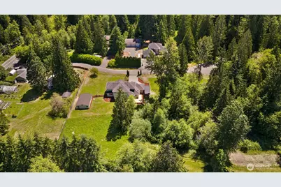 22272 NE Woodinville-Duvall Road, Woodinville, WA 98077 - Photo 39