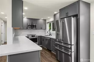 18326 Occidental Ave S, Burien, WA 98148 - Photo 9