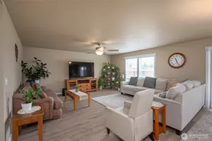 4703 E Thrush St, Moses Lake, WA 98837 - Photo 13