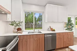 21838 SE 271st Pl, Maple Valley, WA 98038 - Photo 19