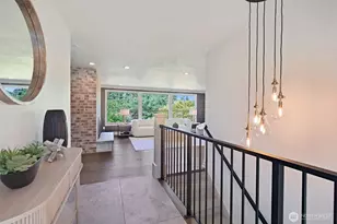 9100 Olympic View Dr, Edmonds, WA 98026 - Photo 3