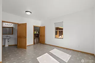 706 S A St, Roslyn, WA 98941 - Photo 17
