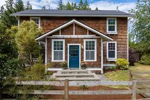9762 NE Pine St, Bainbridge Island, WA 98110 - Photo 1