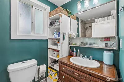 10434 11th Avenue Ct S, Tacoma, WA 98444 - Photo 11