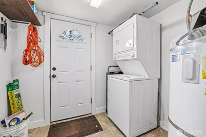 10434 11th Avenue Ct S, Tacoma, WA 98444 - Photo 13
