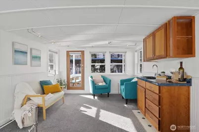 1900 Westlake Avenue N #B20, Seattle, WA 98109 - Photo 21