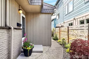 3039 61st Ave SW, Seattle, WA 98116 - Photo 5