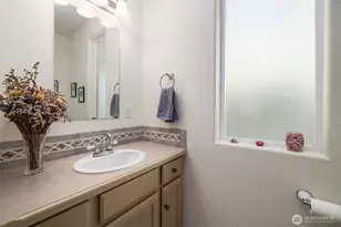 3720 E Broadway St, Mount Vernon, WA 98274 - Photo 17
