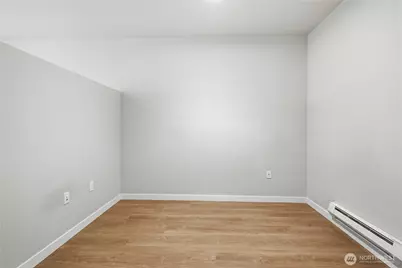 1085 103rd Avenue NE #204, Bellevue, WA 98004 - Photo 7