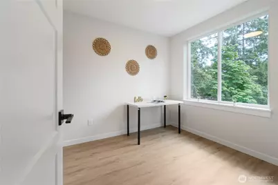 12531 25th Avenue NE #B, Seattle, WA 98125 - Photo 15