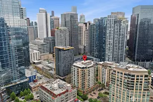 910 Lenora St, Seattle, WA 98121 - Photo 37