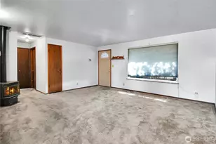 12037 S 64th Ave, Seattle, WA 98178 - Photo 5