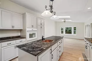 215 105th Ave E, Edgewood, WA 98372 - Photo 17