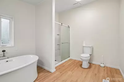 215 105th Avenue E, Edgewood, WA 98372 - Photo 9