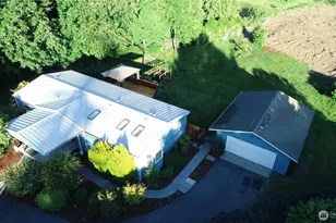 215 105th Ave E, Edgewood, WA 98372 - Photo 33