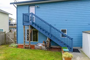 1086 Landing Cir, Oak Harbor, WA 98277 - Photo 27