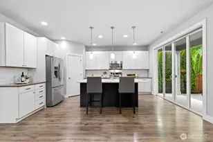 17602 35th Dr SE, Bothell, WA 98012 - Photo 15