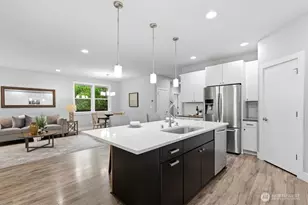 17602 35th Dr SE, Bothell, WA 98012 - Photo 13