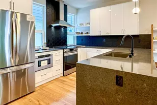 6947 42nd Ave S, Seattle, WA 98118 - Photo 5